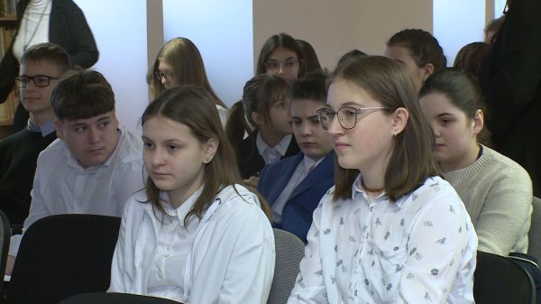 Szép magyar beszéd verseny a csornai Széchenyiben