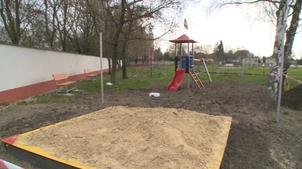 Fejlesztések a KSE pályán