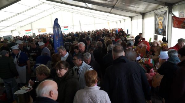 Kapuvári Böllérmáj és Gasztronómiai Fesztivál (2 rész)